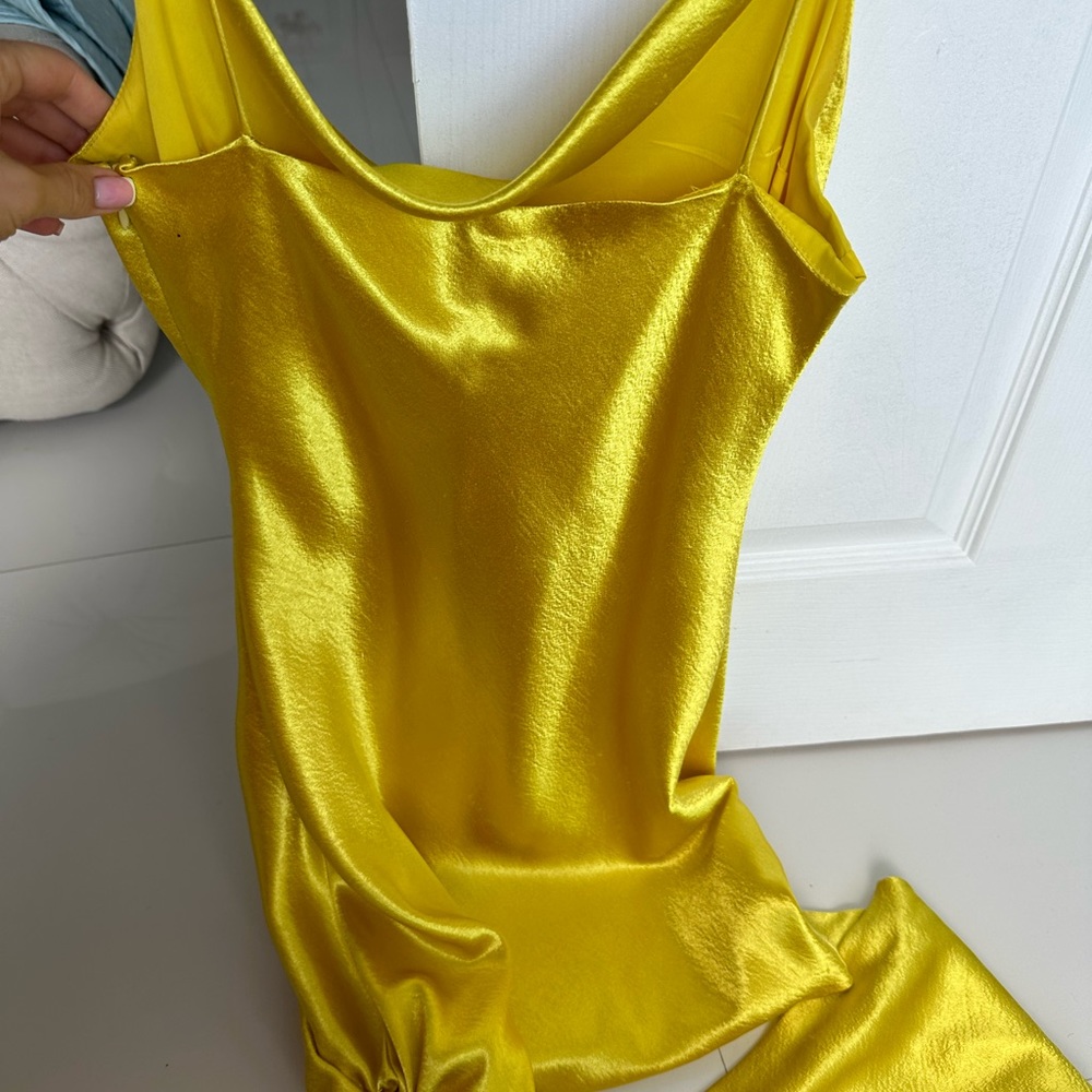 Cinq A Sept dress Ryder in lemon